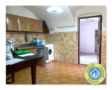 Foto Appartamento in Centrale, Dolceacqua di 118 m² con 5 locali in vendita