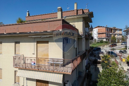 Foto Appartamento in Via Bisulchi Mario, Belvedere Ostrense Centro