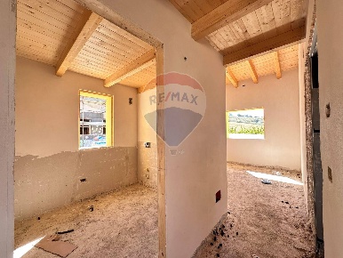 Foto Villa bifamiliare a Camerata Picena Piane di 109 m² con 4 locali