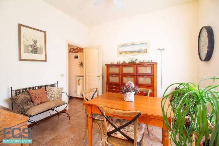 Foto Appartamento in Monastero, Noli Centro di 82 m² con 3 locali