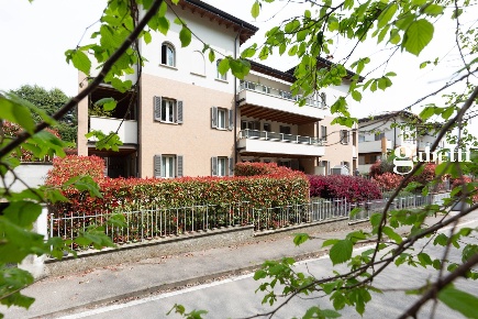 Foto Appartamento in VIA RUSCHETTA, Imbersago Centro di 55 m² con 2 locali