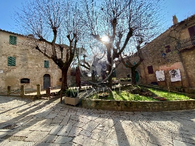 Foto Appartamento a Pienza Monticchiello di 199 m² con 6 locali in vendita