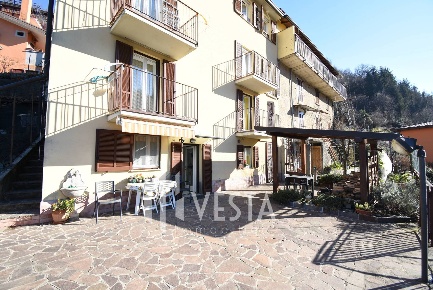Foto Appartamento in Via Cà Brago, Torre de' Busi di 270 m² con 8 locali