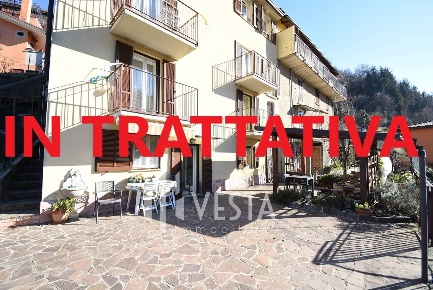 Foto Appartamento in Via Cà Brago, Torre de' Busi di 270 m² con 8 locali