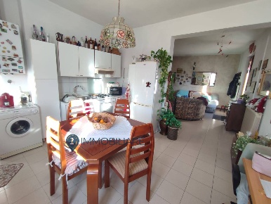 Foto Appartamento in Via Castello, Beverino di 90 m² con 4 locali