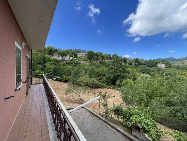 Foto Appartamento in via san francesco, Montemarano di 88 m² con 3 locali