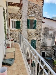 Foto Appartamento in paese medievale, Dolceacqua di 70 m² con 3 locali