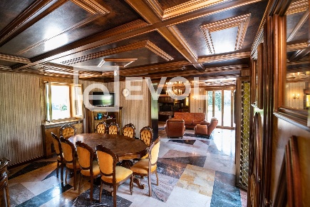 Foto Villa singola in via Borgo Venchiaredo, Magnano in Riviera Centro