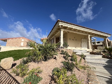 Foto Villa a schiera a Trinità d'Agultu e Vignola in vendita