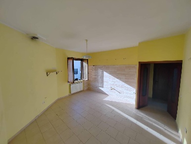 Foto Appartamento in Via Antonio Cardilli, Giuliano di Roma Centro di 90 m²