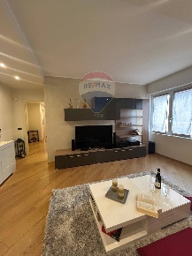 Foto Appartamento in via Stoppani, Garlate di 89 m² con 3 locali in vendita