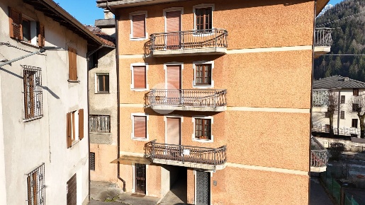 Foto Appartamento in Via Scaletti, Collio Centro di 80 m² con 3 locali