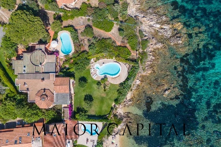 Foto Villa singola in Vico via delle Ginestre, Golfo Aranci di 380 m²