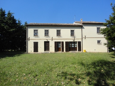 Foto Villa unifamiliare in Via Santa Caterina, Belvedere Ostrense Centro