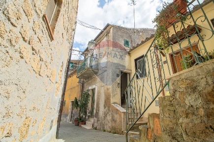Foto Appartamento in Via Carlo Emanuele, Ischia di Castro in vendita