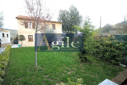 Foto Villa unifamiliare in STRADA PROVINCIALE, Montefiore dell'Aso