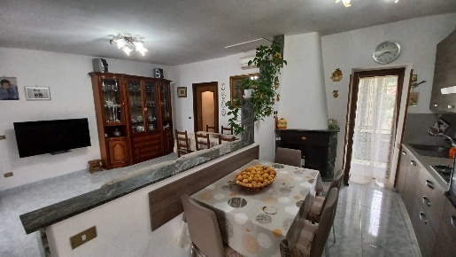 Foto Appartamento in via borgo di azeglio, Giuliano di Roma in vendita
