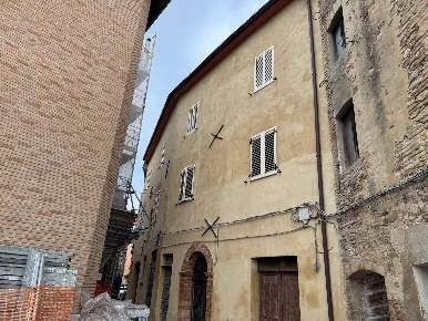 Foto Appartamento in Via Rossini, Comunanza Centro di 90 m² con 5 locali
