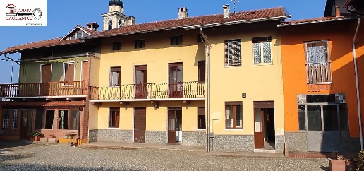 Foto Villa a schiera in Via Papa Giovanni XXIII, Cerrione Vergnasco