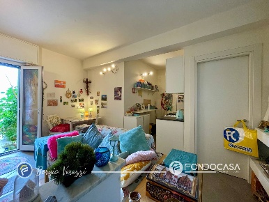 Foto Appartamento in Via Nazario Sauro, Borgio Verezzi di 57 m² in vendita