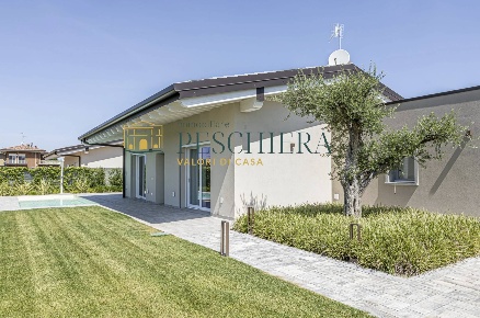Foto Villa unifamiliare in Strada Pozzolengo, Ponti sul Mincio di 155 m²