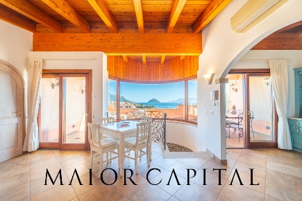 Foto Villa unifamiliare in Viale Conca Caddinas snc, Golfo Aranci di 200 m²