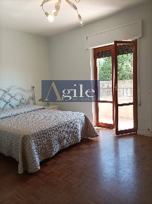 Foto Appartamento in via Marconi, Castorano Centro di 145 m² con 4 locali