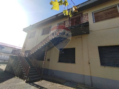 Foto Appartamento in via Nazionale, San Sosti Centro di 288 m² con 8 locali