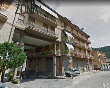 Foto Appartamento in Viale della Repubblica, Comunanza Centro di 130 m²