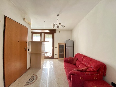 Foto Appartamento in Via ROMA 1, Urbana Centro di 64 m² con 3 locali