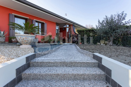 Foto Villa bifamiliare in Via Belvedere 28, Morsano al Tagliamento Morsano