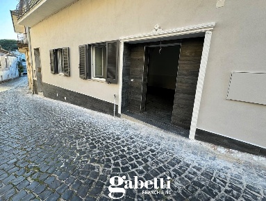 Foto Appartamento in Pietra Grossa, Piana di Monte Verna Centro di 76 m²