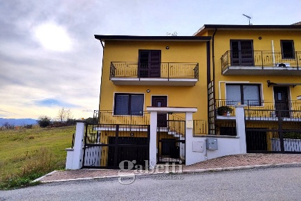 Foto Villa a schiera in Paolo Gamba, Campodipietra di 188 m² con 5 locali