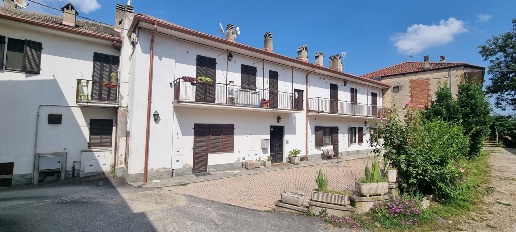 Foto Appartamento in Via Chiesa 32, Cantalupa di 95 m² con 4 locali