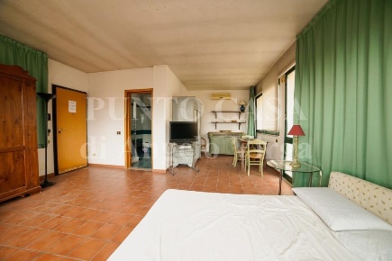 Foto Appartamento in Via Spinuzza, Palermo Castellammare di 350 m²