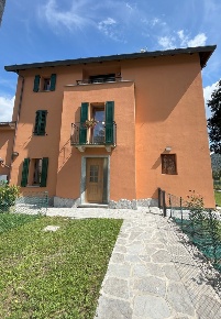 Foto Appartamento in Via Volta 22, Alta Valle Intelvi Lanzo D'Intelvi