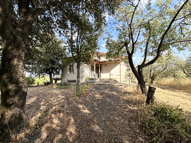 Foto Villa singola in LocalitÃ  La Chiusa SNC, Castel Sant'Elia di 200 m²