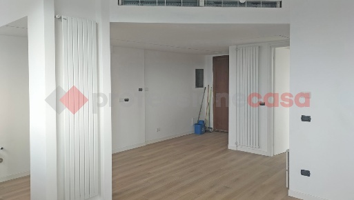 Foto Appartamento in cristoforo colombo, Dormelletto di 70 m² con 2 locali