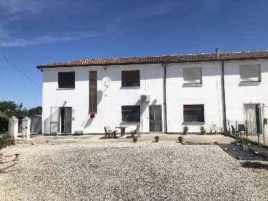 Foto Villa singola in Via CORBOLA Via Garzara 0, Corbola di 150 m²