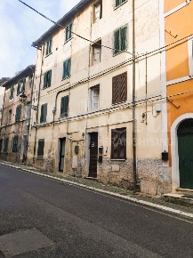 Foto Appartamento in Via Giuseppe Garibaldi 44, Montelanico di 200 m²