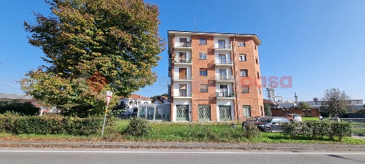 Foto Appartamento in piscina, Frossasco Centro di 80 m² con 3 locali