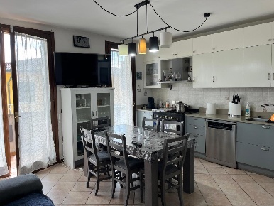 Foto Appartamento in Via Cabianca 2, Schiavon Longa di 85 m² con 3 locali