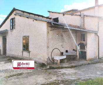 Foto Appartamento in Via LOMBARDIA SNC, Scurcola Marsicana Centro di 107 m²