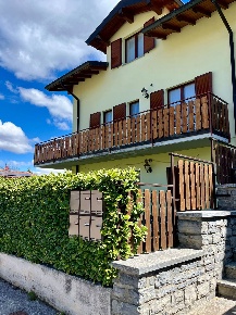 Foto Appartamento in Via Vercea 1, Alta Valle Intelvi Lanzo D'Intelvi