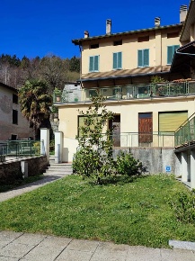 Foto Appartamento in Via Cavour 1, Alta Valle Intelvi Ramponio Verna