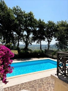 Foto Villa unifamiliare in Via C. DE PIIS 39, Villamagna Centro di 460 m²