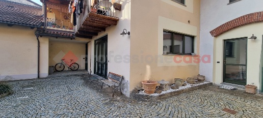 Foto Appartamento in Castello, Frossasco Centro di 55 m² con 2 locali