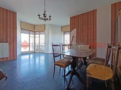 Foto Appartamento in cavour, Dormelletto di 85 m² con 2 locali in vendita
