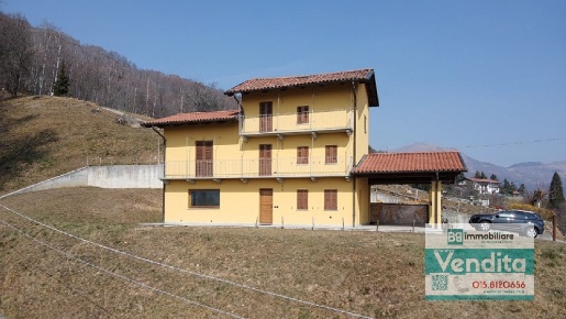 Foto Villa singola in LocalitÃ  MOMPROSO, Pralungo di 280 m² con 7 locali