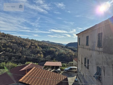 Foto Appartamento in via Costino 112, Tovo San Giacomo di 177 m² in vendita